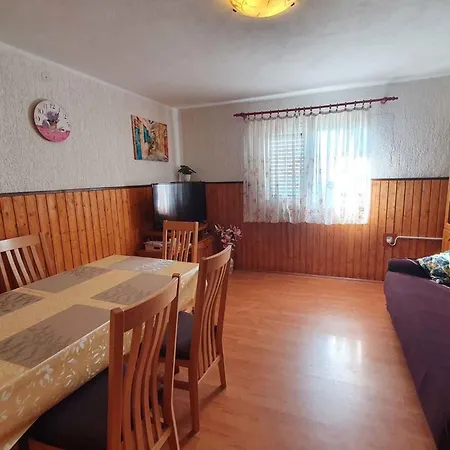 In - Istrien 43268 דירה Gradinje